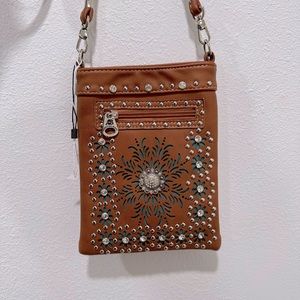 BNWOT American Bling Leather Crossbody Bag